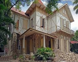 HAÏTI PATRIMOINE : Le style Gingerbread,un patrimoine en danger HAÏTI PATRIMOINE : Le style Gingerbread,un patrimoine en danger
